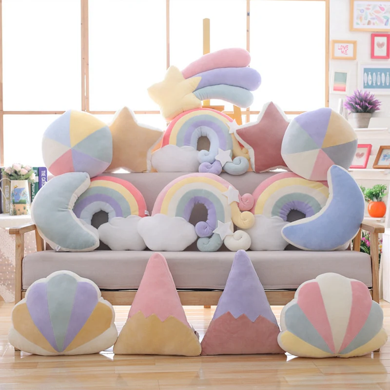 Nové roztomilé plusové hračky pre deti spací vankúš Spaľný mesiac Soft Shoot Shooting Star Rainbow Shell Cushion Room Darčeky dekorácie