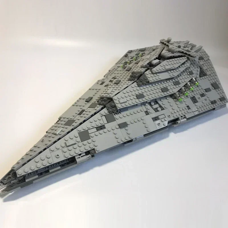 Nové tehly kozmickej lode Prvé poradie Destroyer kompatibilné s 75190 priestormi Model Building Blocks Blocks Collectable Model Súpravy Darčeky