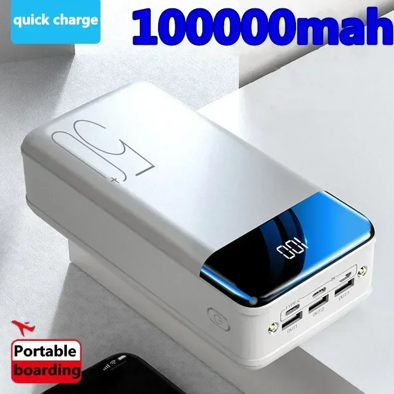 Nové všeobecné 5V 2.1A Rýchle nabíjanie 100 000 mAh vysokej kapacity Power Bank Rýchle nabíjanie mobilného napájania pre iPhone Samsung Xiaomi