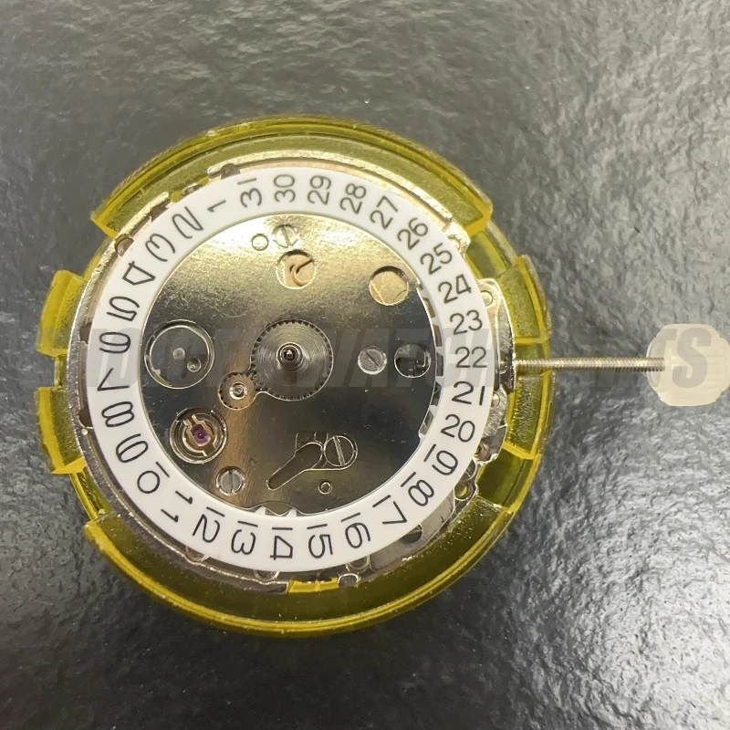 Nové čínske vysokokvalitné 2813 Pohyb 8205 8215 Single Calendar Automatický mechanický pohyb hodiniek