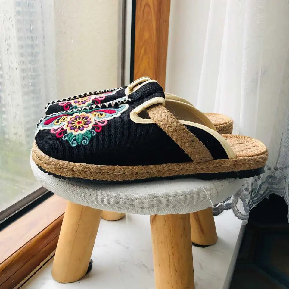 Nové ženy Príležitostné bielizeň ručne vyrábané výšivky mules ploché papuče retro vegánske letné dámy plátno Pohodlné espadrille topánky