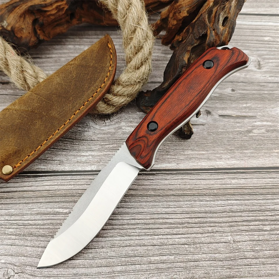 Nový BM 15002 Lov Fixná čepeľ nôž CPM-S30V Oceľová čepeľ Drevená rukoväť EDC Outdoor EDC Survival Camping Cutting Tool