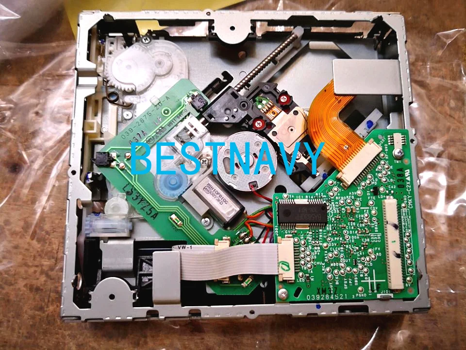 Nový Clarion Single CD Mechanizmus Loader 039284521 039-2845-21 pre Subaru Forester CAD CD Radio System MP3 WMA