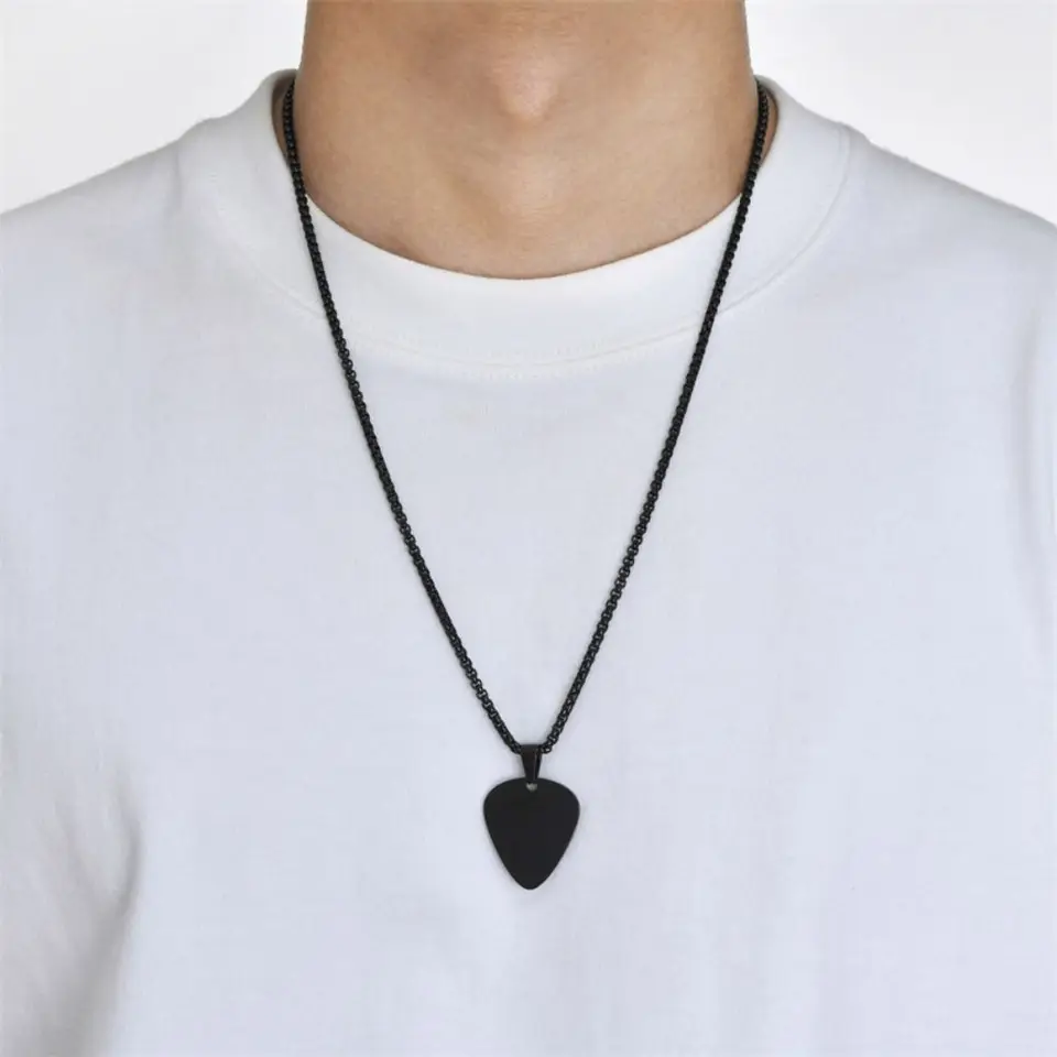 Nový jedinečný gitarový výber náhrdelníka pre mužov chlapcov z nehrdzavejúcej ocele Guitar Picks Pendant Golier pre darčeky milovníkov hudby darčeky šperky