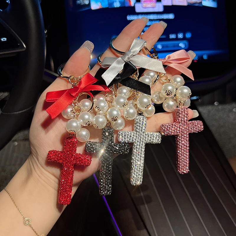 Nový kreatívny krížový luk Diamond Keychain módna taška prívesok Prívesky
