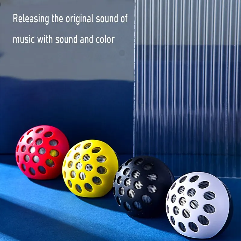 Nový mini prenosný automobil Audio oslňujúci crack LED Wireless Bluetooth 5.1 Subwoofer Reproduktor TF Cardwireless Loudspeaker Hudobný prehrávač