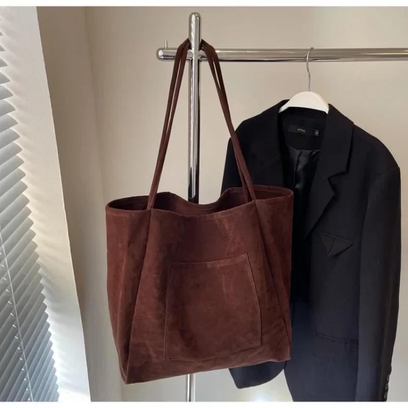 Nový produkt Textúra Príležitostná veľká kapacita Suede Tote Elegant Luxury Single Ramenom podpazušia dámska taška