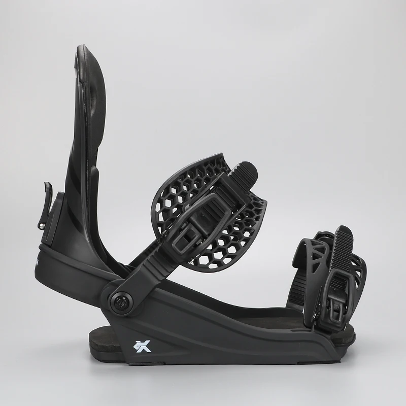 Nový príchod snowboardových väzieb