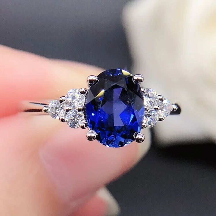 Nový PT950 Platinový prsteň 1,5 Carat Sapphire so štvorčlenným vajíčkom v tvare špeciálneho diamantu Diamant Simple a personalizovaný dáma