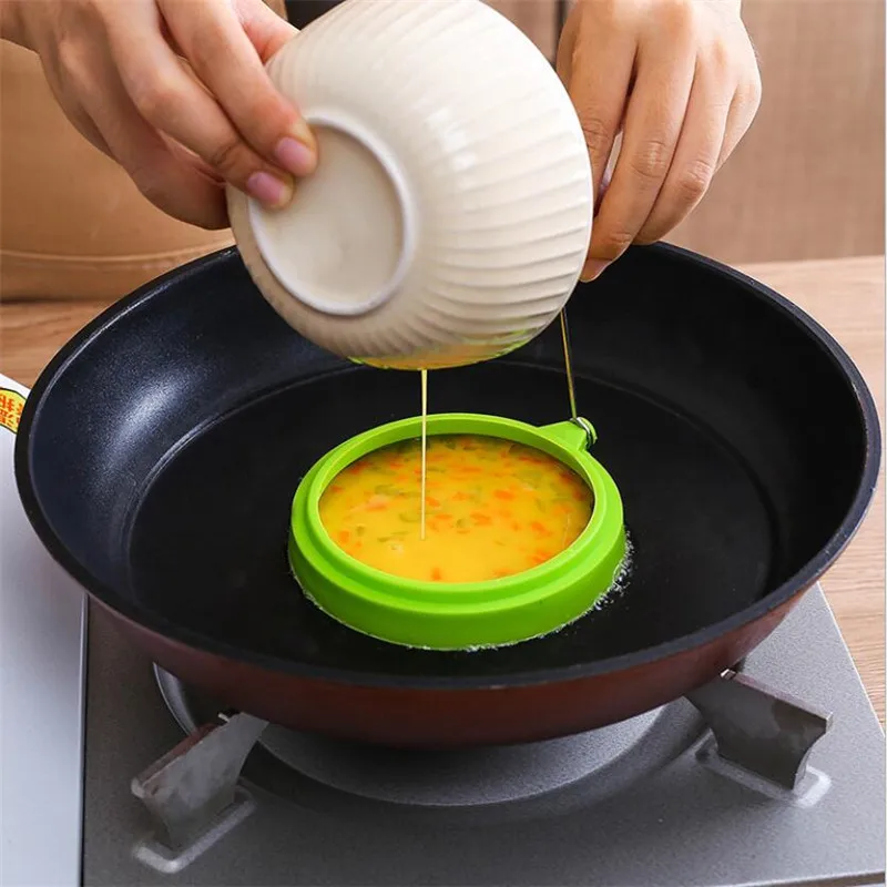 Nový silikónový vyprážaný vaječný palacinkový prsteň omeleta okrúhle shaper s panvová rúra kuchynská forma na varenie raňajkových vyprážaní