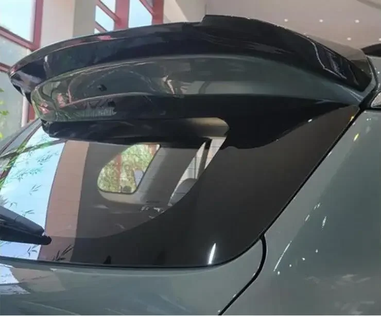 Nový！ Vysoko kvalitný GLOS GLOS Čierne auto Zadné krídlo kufra kmeňu pery pre Toyota Corolla Cross 2021 2022 2023