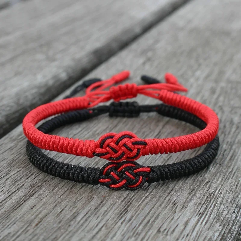 Národný štýl Lucky Red String Lovers Lovers Ručne vyrábané spletené koncentrické náramky kúzla uzla pre ženy muži šperky