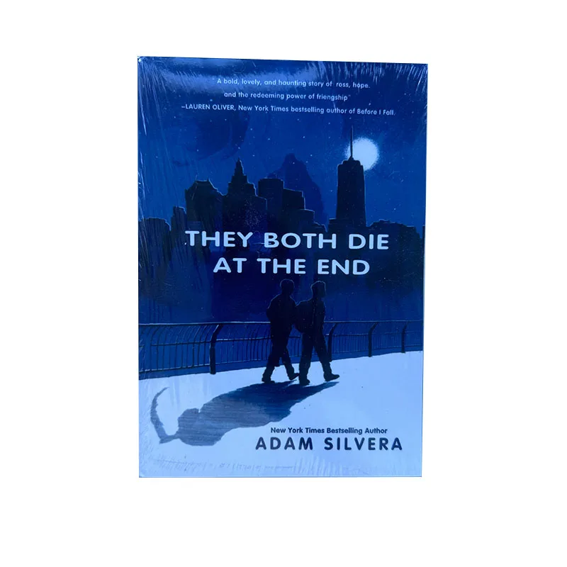Obaja zomrú na konci Adamom Silverom New York Times Bestseller Teen & Young Adult Fiction o smrti a brožovanej brožúre