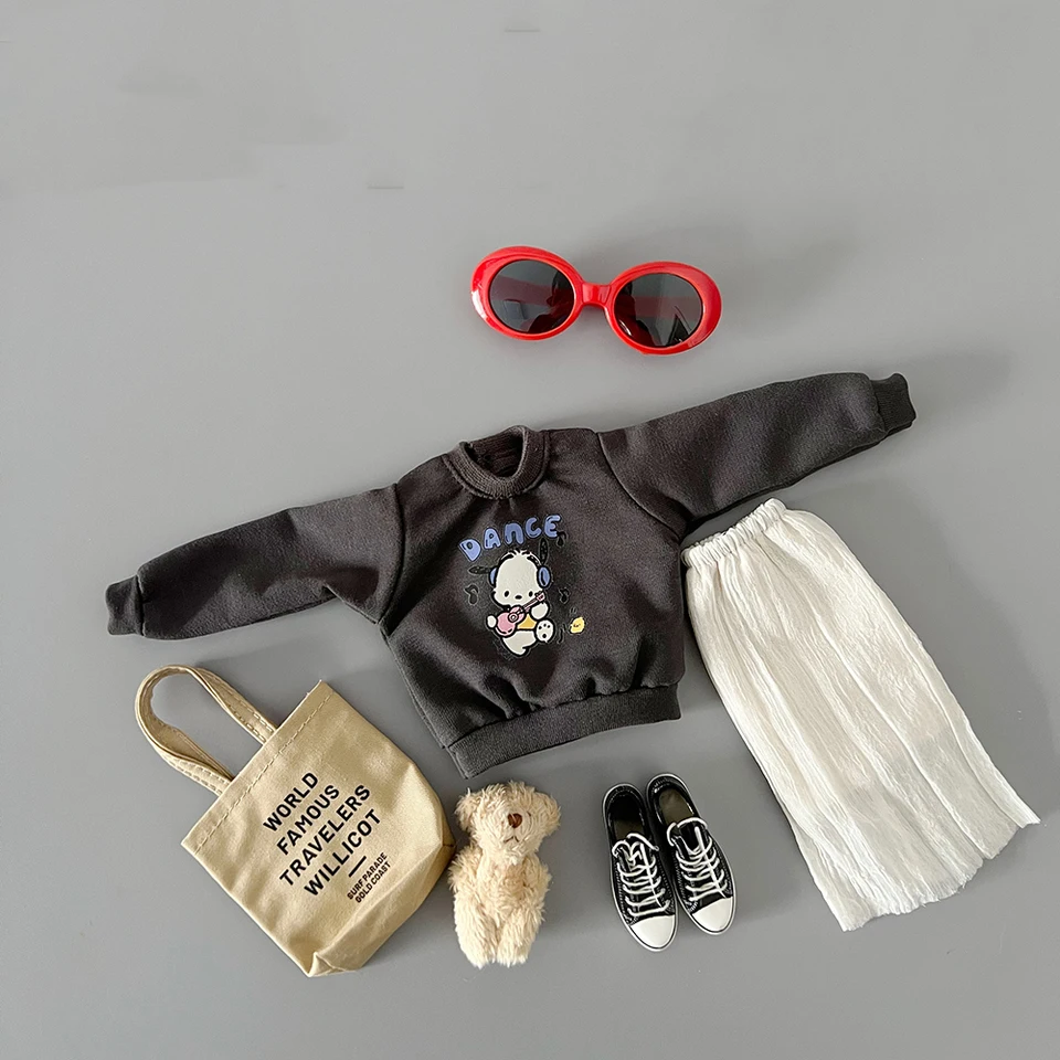 Oblečenie pre bábiky Karikatúra Čierny sveter alebo biela sukňa pre Blyth Azone OB22 OB24 Dolls Accessories