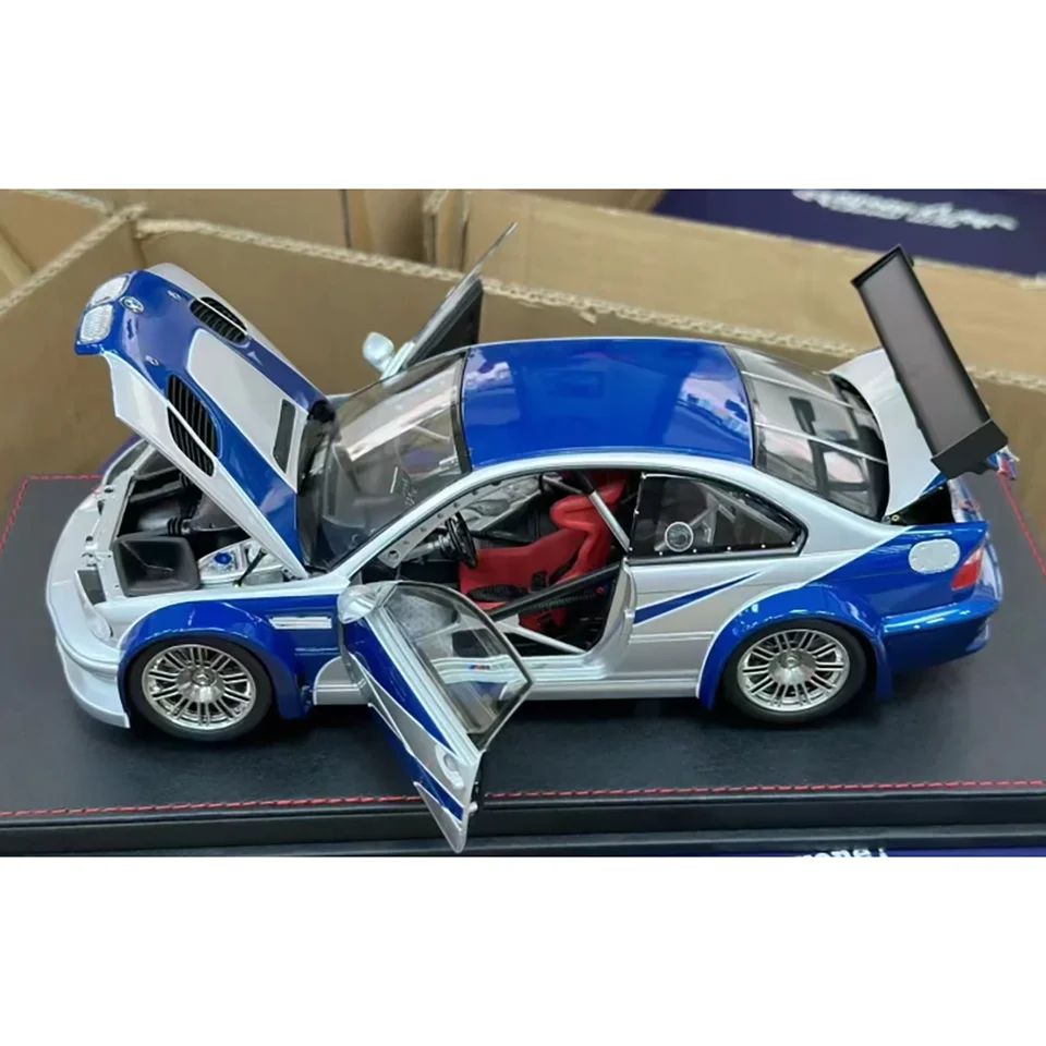 Obmedzené na 99 BMW M3 GTR E46 Speed ​​Game Gift Box 1:18 Scale Slávna Zbierka modelu športových automobilov Suvenír High-End Darčeková zliatina