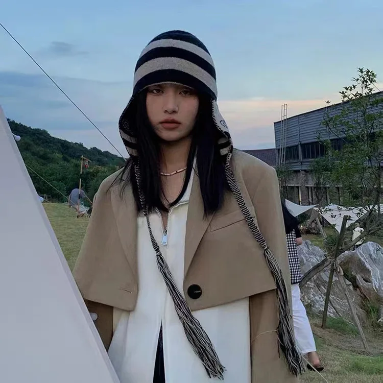 Odevy čiapky okazaki shinichi nana klobúky Anime cosplay cosplay uší ochrana klobúk