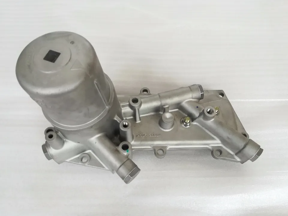 OEM Kvalitný olej chladič assy olejový filter sedadlo pre Nissan Navara Patrol Gr Y61 3.0 D22 ZD30 MOTOR