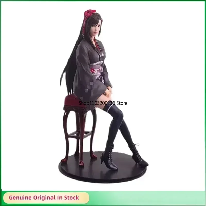 Original Square Enix Static Arts Final Fantasy VII Tifa Lockhart Exotic Dress Ver Remake Collective Action figure Model Darček
