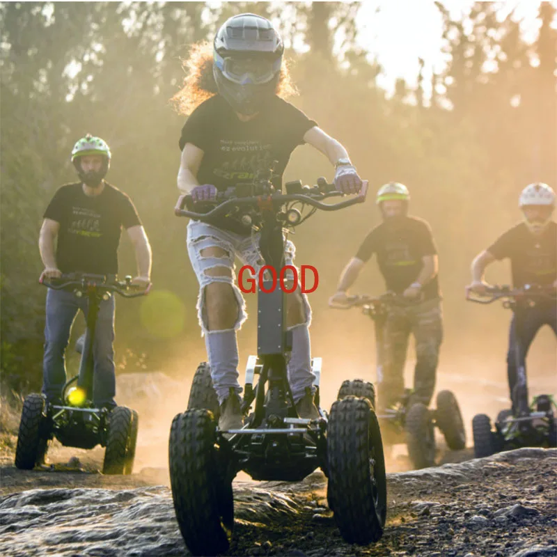 Originálna perfektná továrňa Priama ponuka ATV lítium batériu All Terrain Electric Scooter 4x4 6000W New Muggy Motorcycle