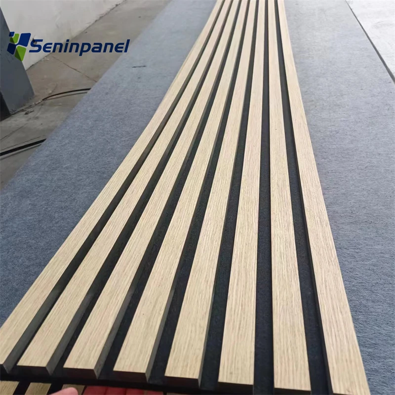 Panely Acoustique Aku Decanrative Hasen Retardant MDF Wood Strip Absorbujúci nástenný panel Lamellar