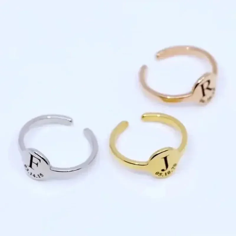 Personalizované nastaviteľné vyrezávané logo Názov Ring Ring Custom Nerezová oceľ Názov Vyhľadávanie Letter Otvorený prsteň šperky Valentín Darček