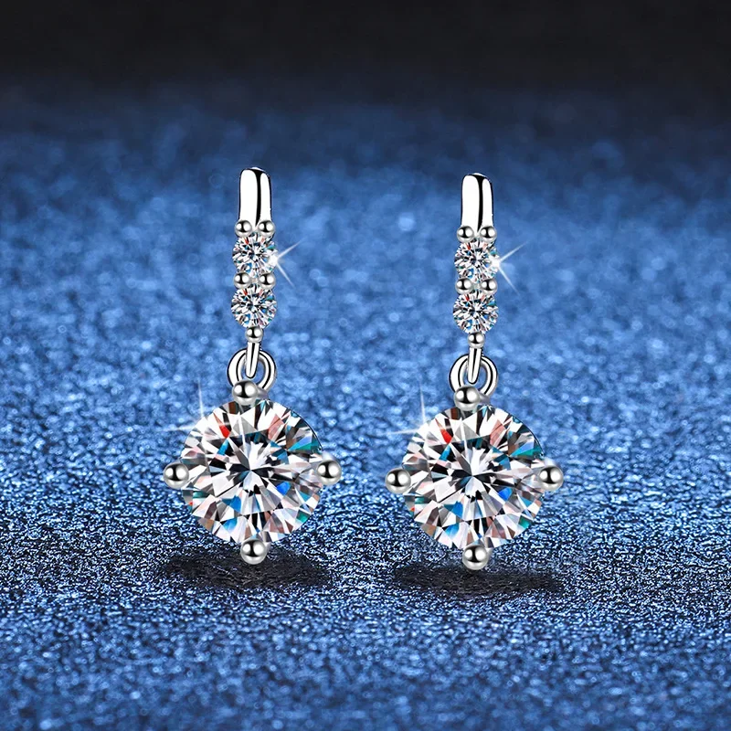 Pevné 14k biele zlato AU585 Platinum PT950 Náušnice Náušnice Žena Moissanit náušnice Tassel Spirit náušnice