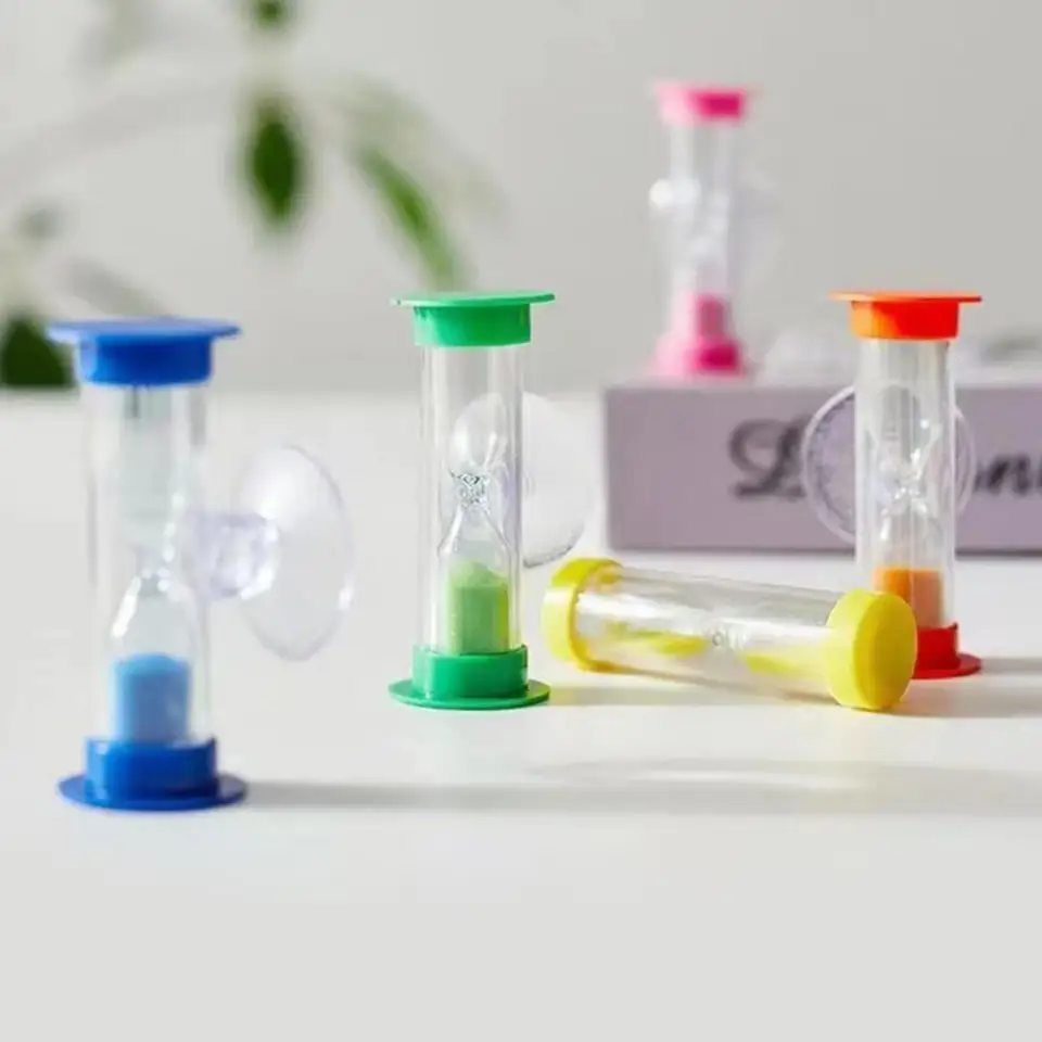 Pieskové hodiny farebné sandglass presýpacie hodiny riadenie času pre presýpacie hodiny Domáce dekorácie Časovač hodín s prísavkovým pohárom pre hry