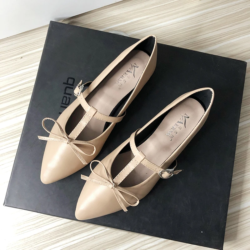 Ploché topánky pre ženy 2022 jar nová Mary Jane Jane Bow Scoop Boat Shoes topánky Biele dámske flaty mäkké kožené príležitostné topánky Veľkosť 41 42 43