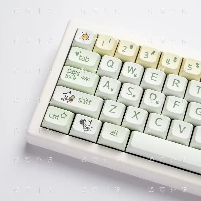 Pochacco Keycap XDA Profil PBT Sublimácia135 Kľúčový okrúhly a roztomilý personalizovaný mechanický zelený a žltý klávesnica Keycap