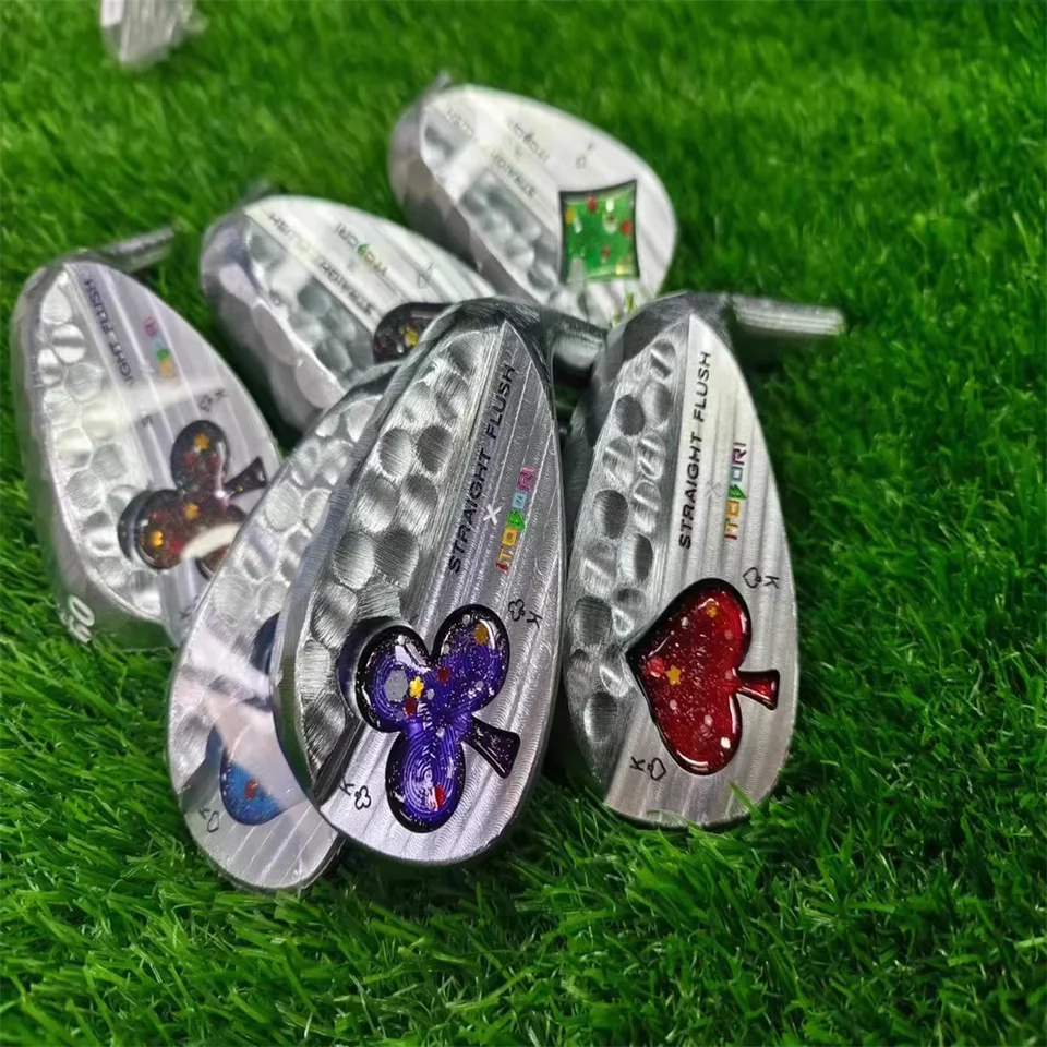 Poker Golf Wlines striebro/mosadz s hriadeľom a úchopmi, 48.50.52.54.56.58.60, Mäkké klzy, 2024 golfových klubov,