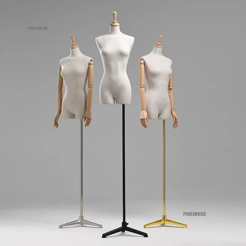 Polovodný ľanový model rekvizity špičkové oblečenie