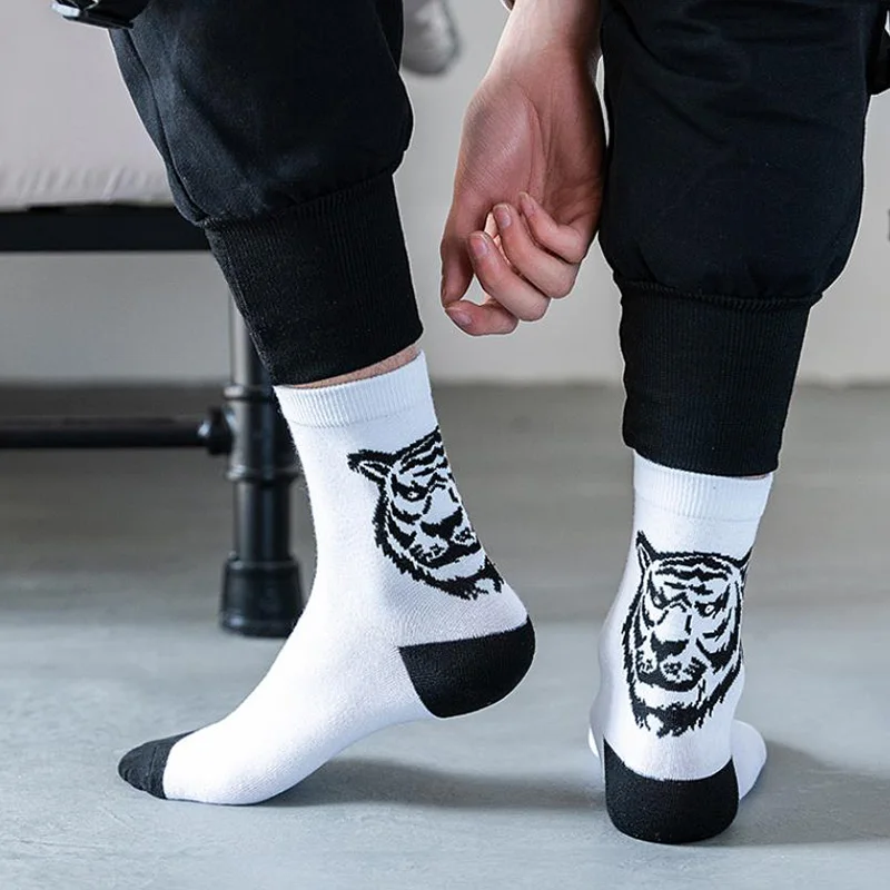 Ponožky muži biela čierna krátka Sox hip hop vtipná karikatúra zviera panda tiger vlk orla vzorové ponožky skateboard harajuku pán