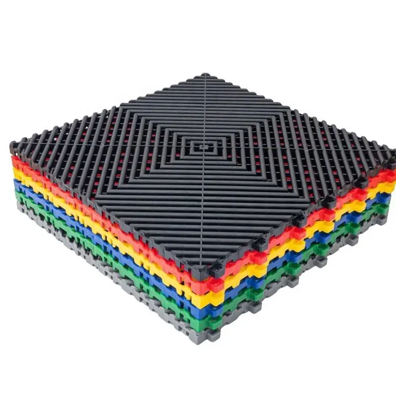 PP Interlocking Garáž podlahové dlaždice, odnímateľné plastové prepletené rohože pre umývanie auta, 400*400*18 mm