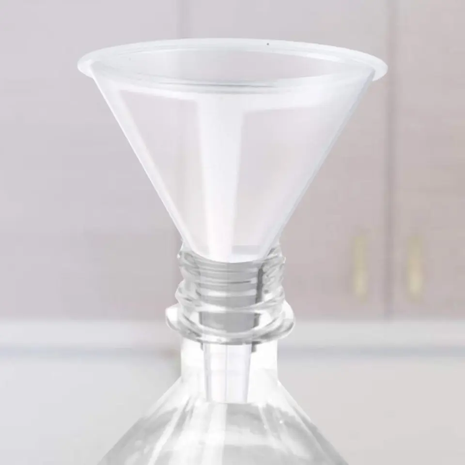Praktické 1/3ks kuchynské lievik prenosný čistý plastový lievik sada kuchynských lievikov laboratórium PP Funnels Parfum Sand Art