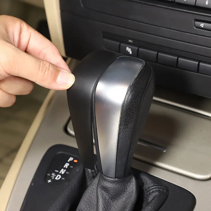 Pre BMW 1 Series 3 Series X1 E90 E92 E93 E87 ABS uhlíkové vlákno/matné čierne auto shift hlava Oprava dekorácie