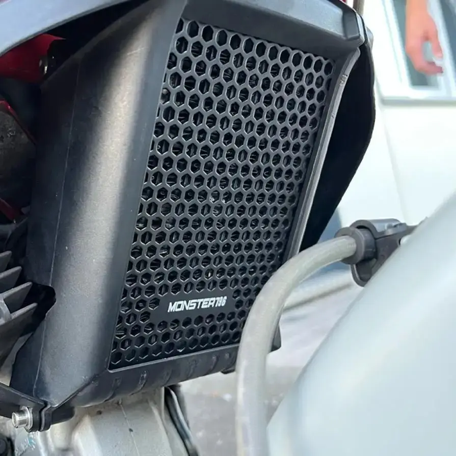 Pre Ducati Monster796 2010-2016 Motocyklový hliník Monster1100 1100 S/EVO Radiator Guard Oil Cover Cover Protector Grille Grille