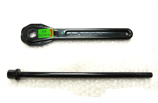 Pre Mercedes Benz Viano Vito V260L náhradné pneumaté rocker kľúč kľúčovému nástroju A414 581 00 49 A636 583 00 45 W639