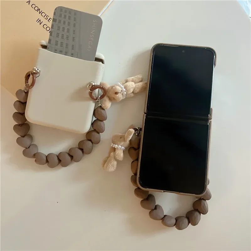 Pre Samsung Galaxy Z Flip 3 4 5 6 Z flip5 puzdro 3D karikatúra plyšový králičie náramky vložky Matt Shock -odolný zadný kryt