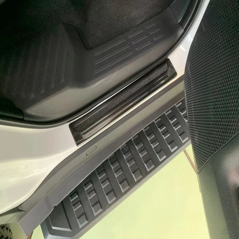 Pre Toyota Land Cruiser 250 Prado LC250 2024 Exteriérový bočný dvere SILL SILL DOPLEKOVANIE ORKUCHOVANIE ORICKÝ KRIP KRYT ORIKOVANIE ORIKOVANIA STYLING