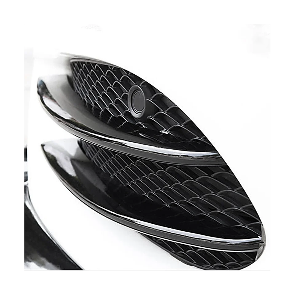Predné hmlové svetlá Trestné prúžky Bumper Splitter Splitter Soiler pre Mercedes Benz C Class W205 C180 C200 C250 C260 C300