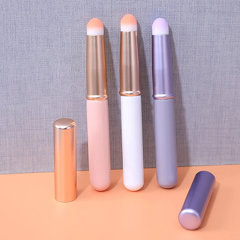 Prenosná okrúhla hlava Mini pery prenášajte veko Lipstick Brush Concealer Brush Soft Syntetické dievča na pery lesklý šmuhový make -up kefka