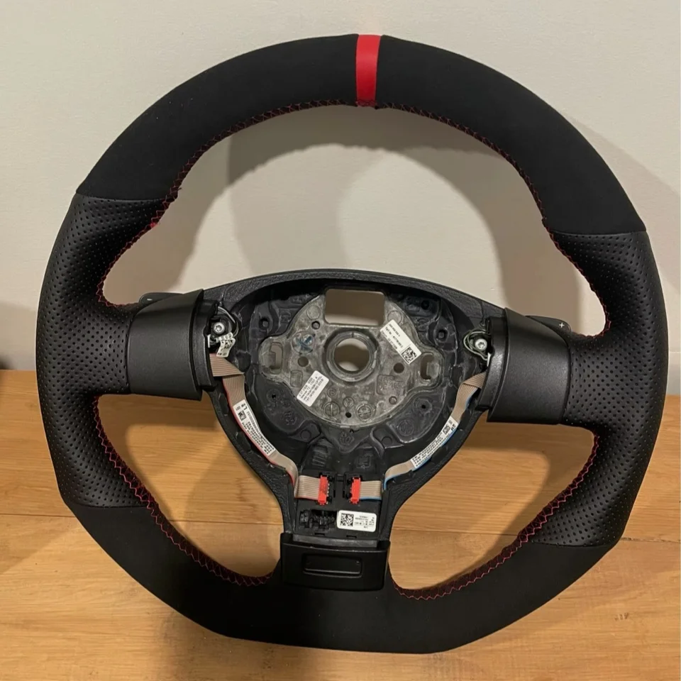 Prispôsobenie čierneho semišového ručného šiataného vozidla na volant na volant pre Volkswagen Golf 5 Mk5 GTI VW Golf 5 R32 Passat R GT 2005