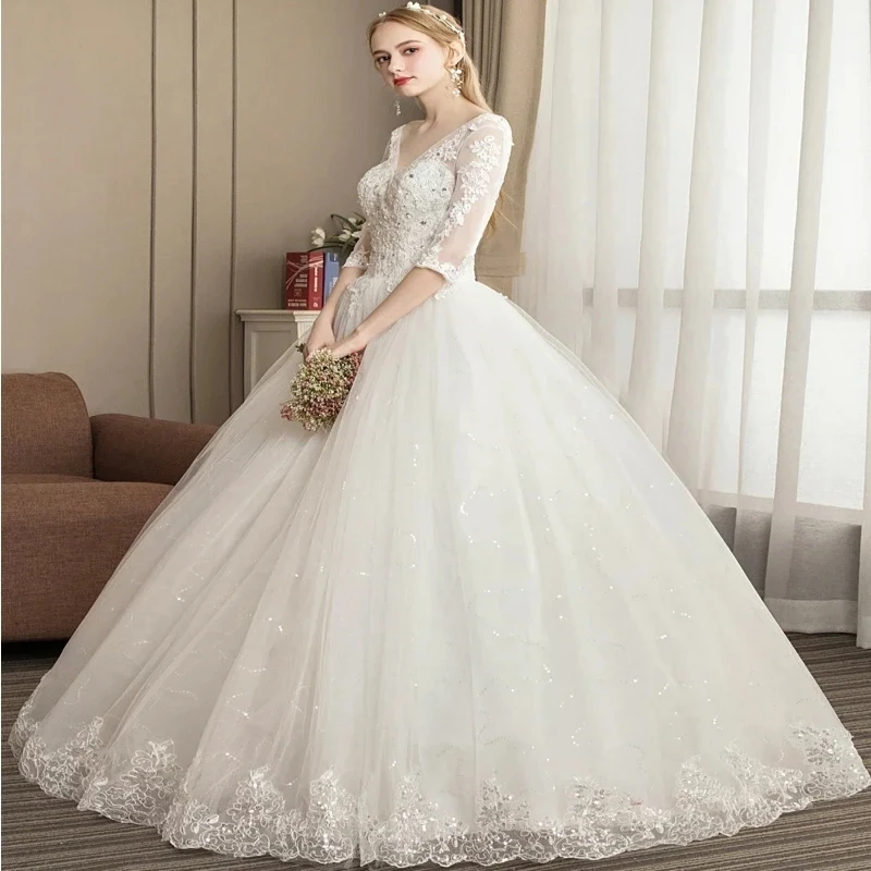 Prispôsobené biele svadobné šaty Elegantné polovičné rukávy Sexy V-krstné guľové šaty princezná Vintage čipky svadobné šaty plus szie