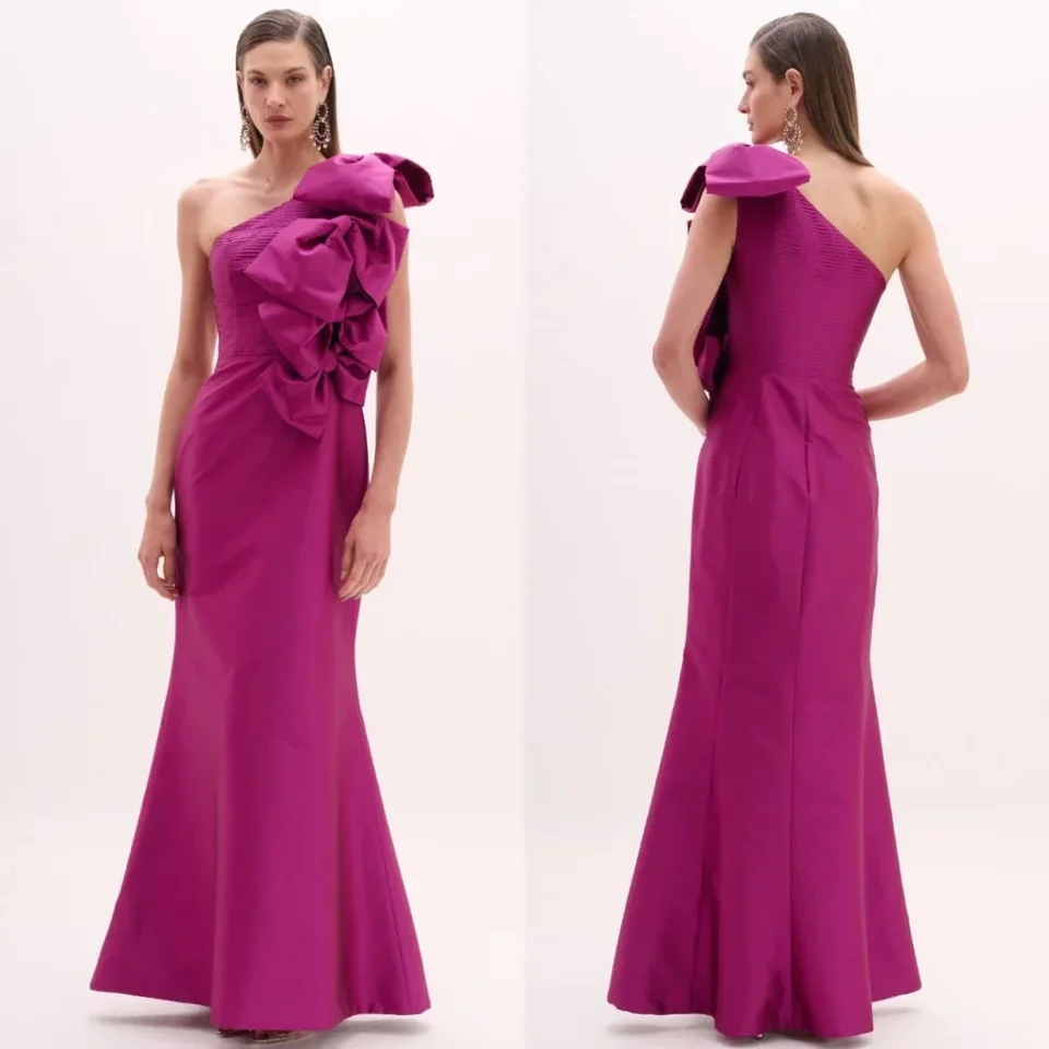 Prispôsobené klasické dresy Pleat Mermaid One-Ramer Midi Šaty Homecoming Šaty vynikajúce moderný štýl peštinu unisex chine