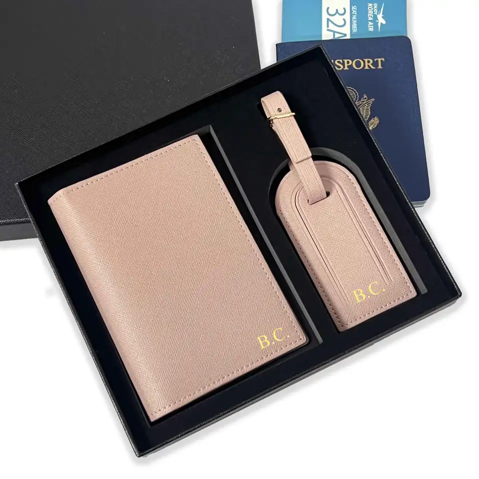 Prispôsobiteľné názov Passport Cover Luggage Tags