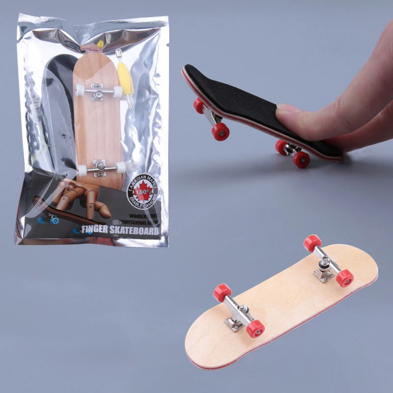 Profesionálny prst Skateboard päťvrstvový javorový drevené ložisko zliatiny koliesko kondáre koncertu Skateboard
