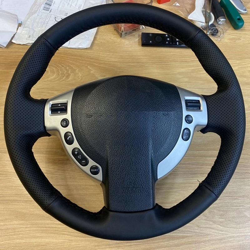 Proti-skĺznutie koženého vrkoča automobilu na volant Cover Wrap pre Nissan Qashqai Rogue X-Trail NV200 Sentra 2007-2016 Príslušenstvo automobilu