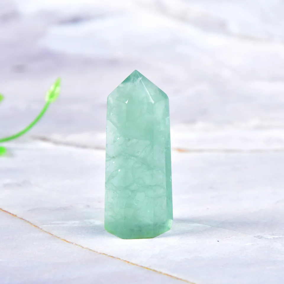 Prírodné krištáľové zelené fluoritové kremeňové bodové hojenie hexagonálnych hranolov 50-80 mm obelisk prútik ošetrenie kameň DIY darček 1pc