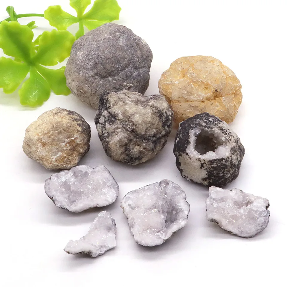 Prírodné neotvorené achátové geode klasty surové minerálne minerálne hojenie kameňa Zábava Štúdium výučba Vzorky Gemstone Cave Zbierky