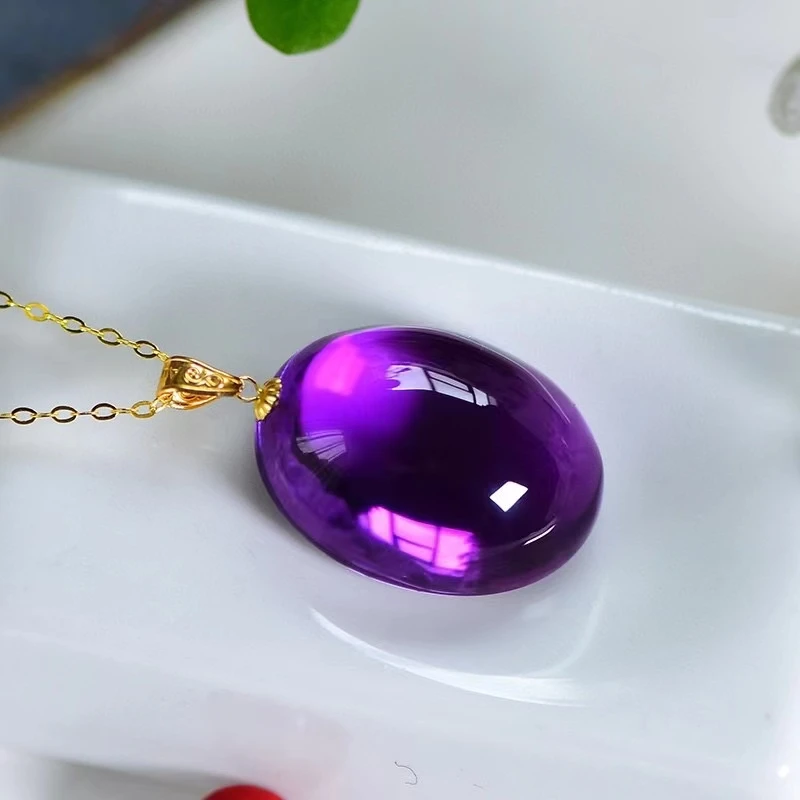 Prírodný fialový ametyst quartz okrúhly prívesok oválne ženy Men 21*15,8*10,4 mm ametyst módny náhrdelník šperky aaaaa